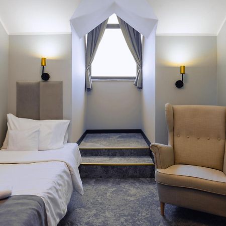 Hotel Poniatowski 라돔 외부 사진