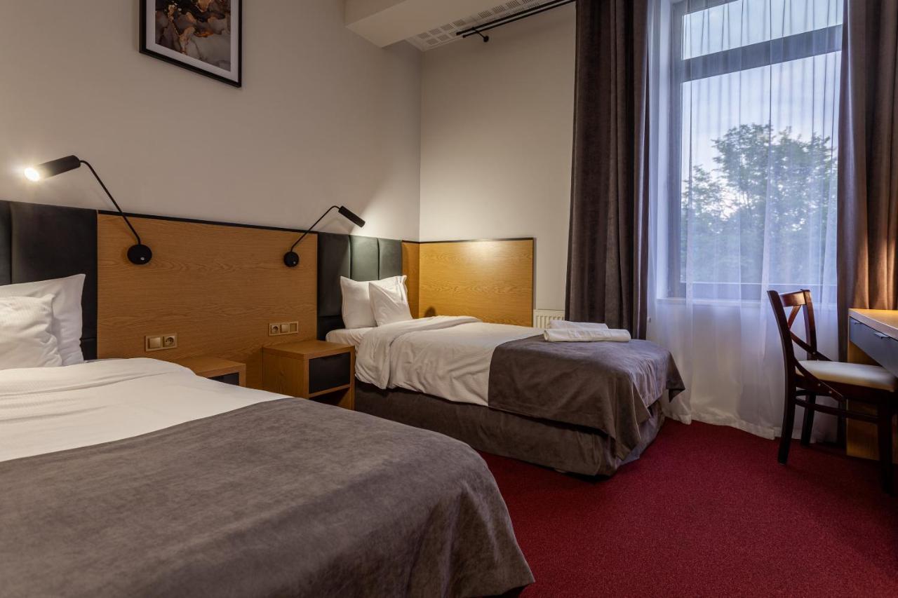 Hotel Poniatowski 라돔 외부 사진